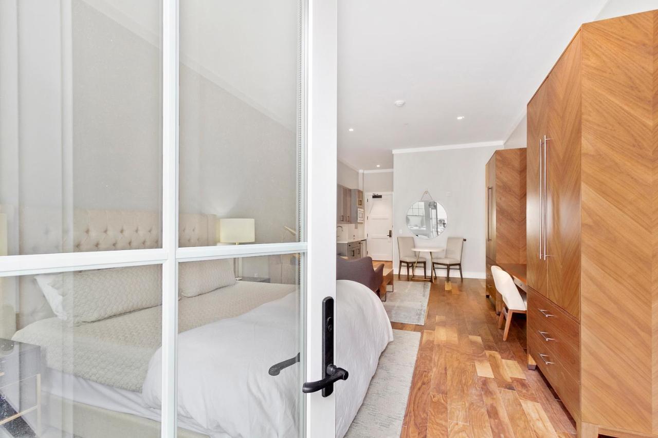 ווסטבורי The Vanderbilt Hotel Suites מראה חיצוני תמונה